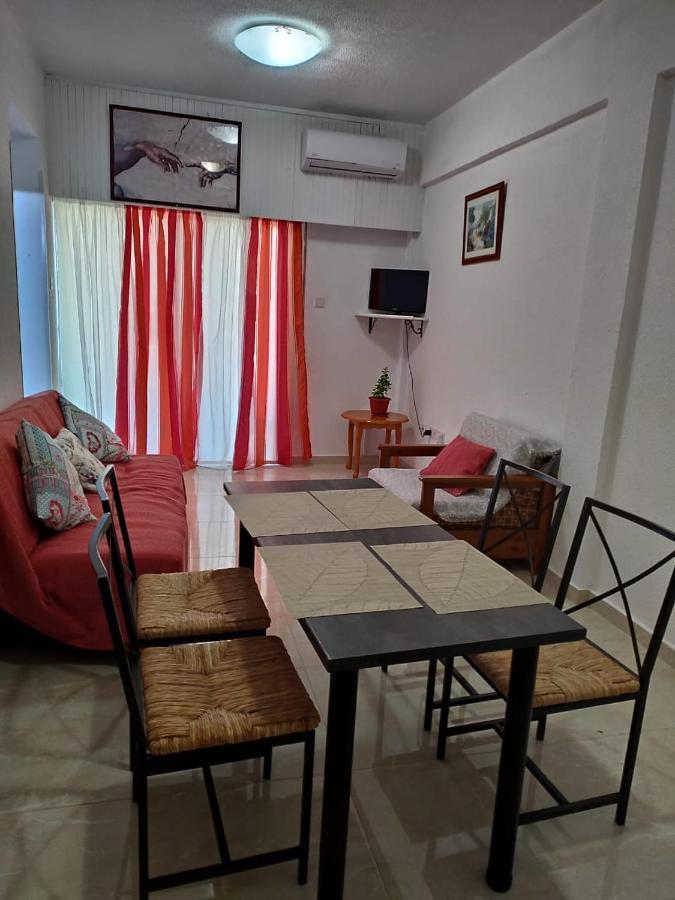 1 Bedroom Apartment Larnaca Exteriör bild