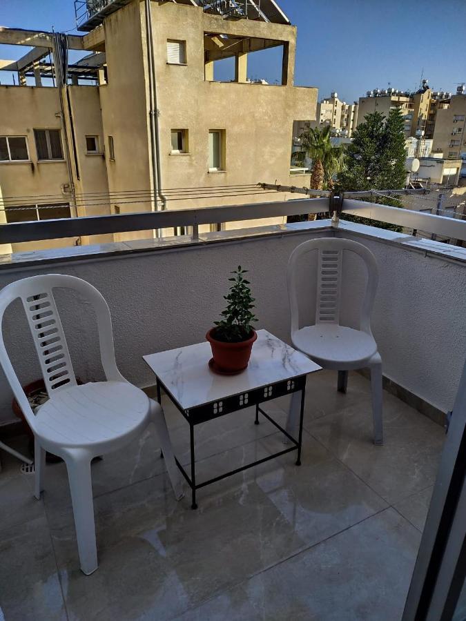 1 Bedroom Apartment Larnaca Exteriör bild