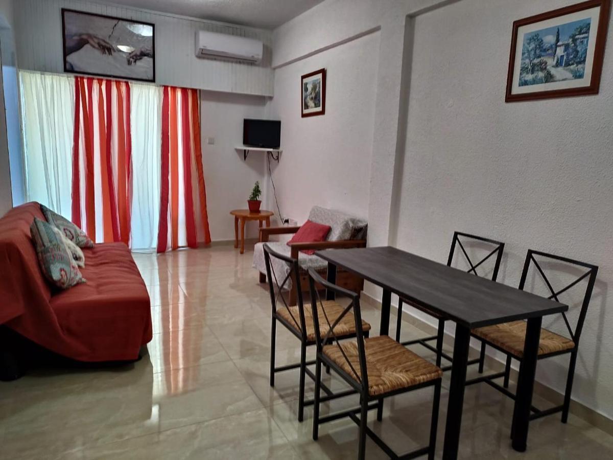 1 Bedroom Apartment Larnaca Exteriör bild