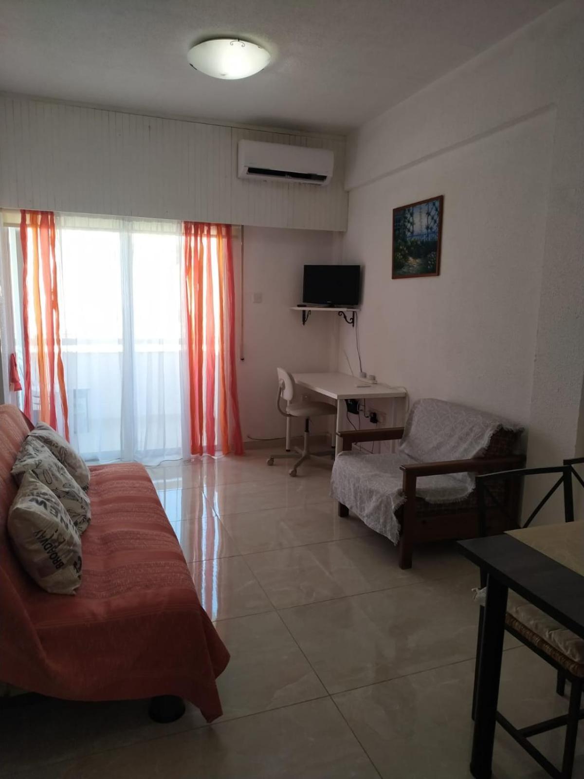 1 Bedroom Apartment Larnaca Exteriör bild